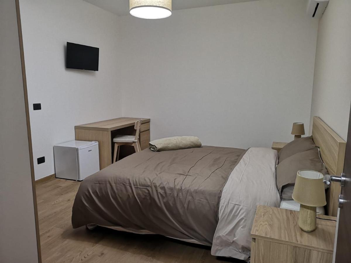 Bed And Breakfast Il Sole -Cinquefrondi ภายนอก รูปภาพ