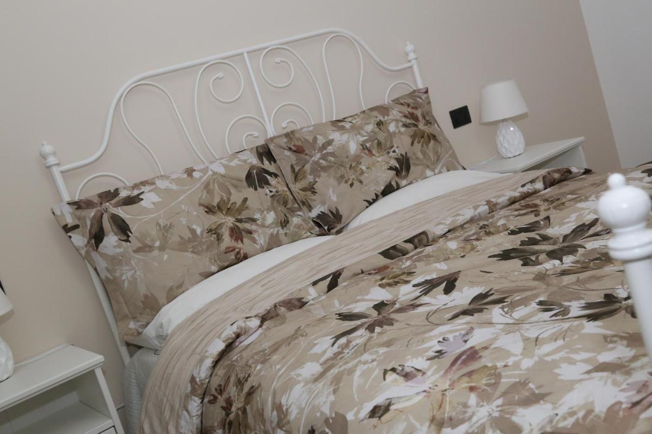 Bed And Breakfast Il Sole -Cinquefrondi ภายนอก รูปภาพ