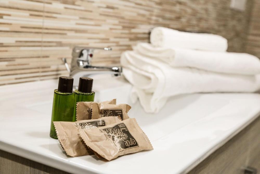 Bed And Breakfast Il Sole -Cinquefrondi ภายนอก รูปภาพ